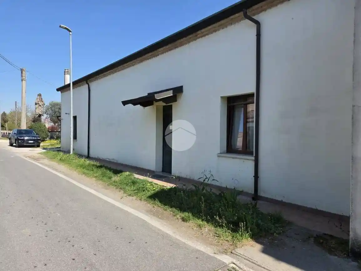 Casa indipendente in vendita a Roncoferraro