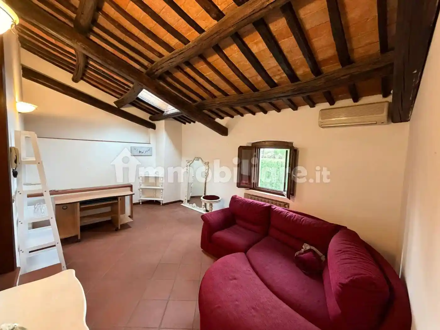 Rustico - Casale in vendita a Pistoia