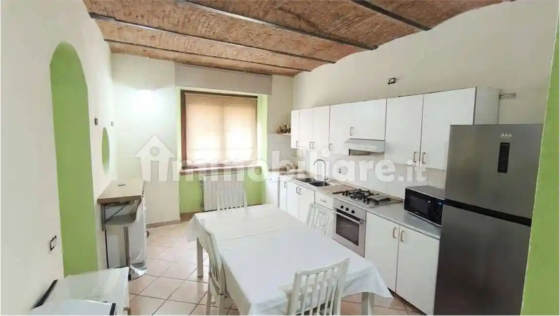 Appartamento in vendita a Fenegrò