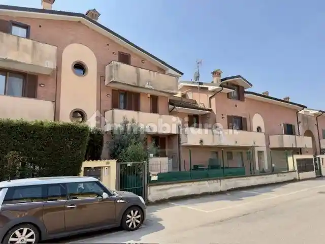 Appartamento in vendita a Carpiano