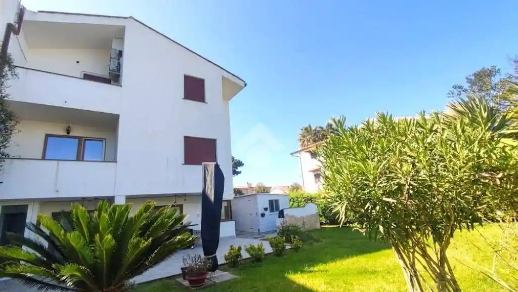Villa in vendita a Tarquinia