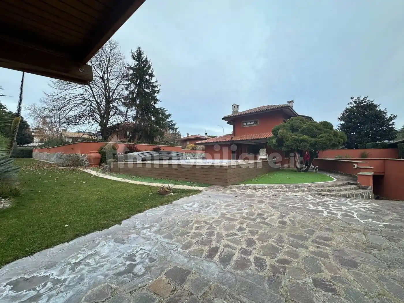 Villa in vendita a Grottaferrata
