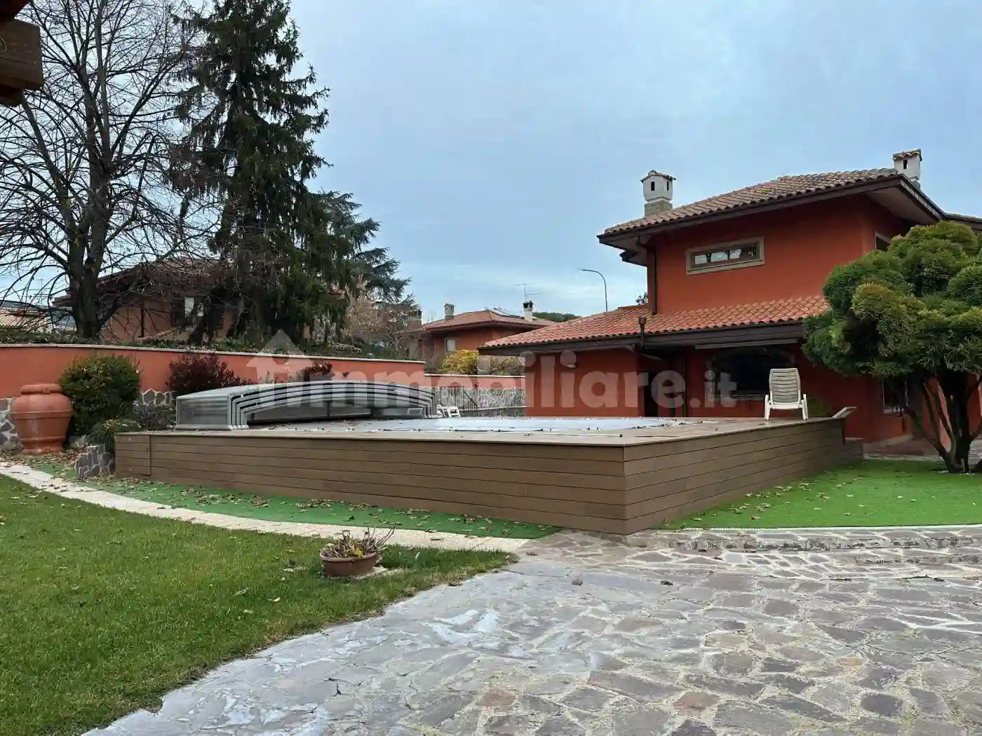 Villa - foto 2