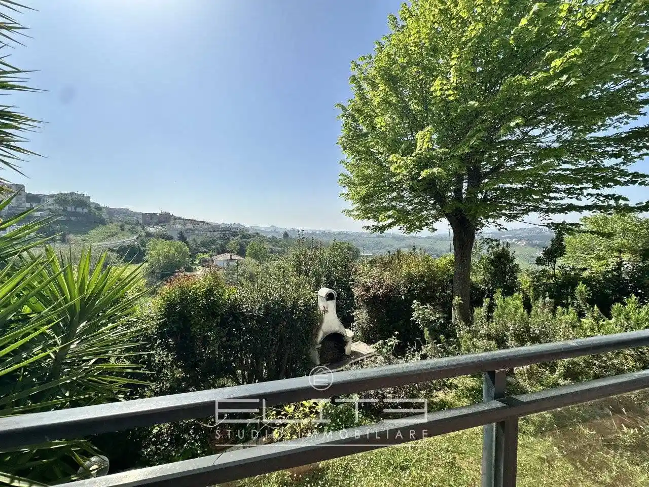 Appartamento in vendita a Ancona