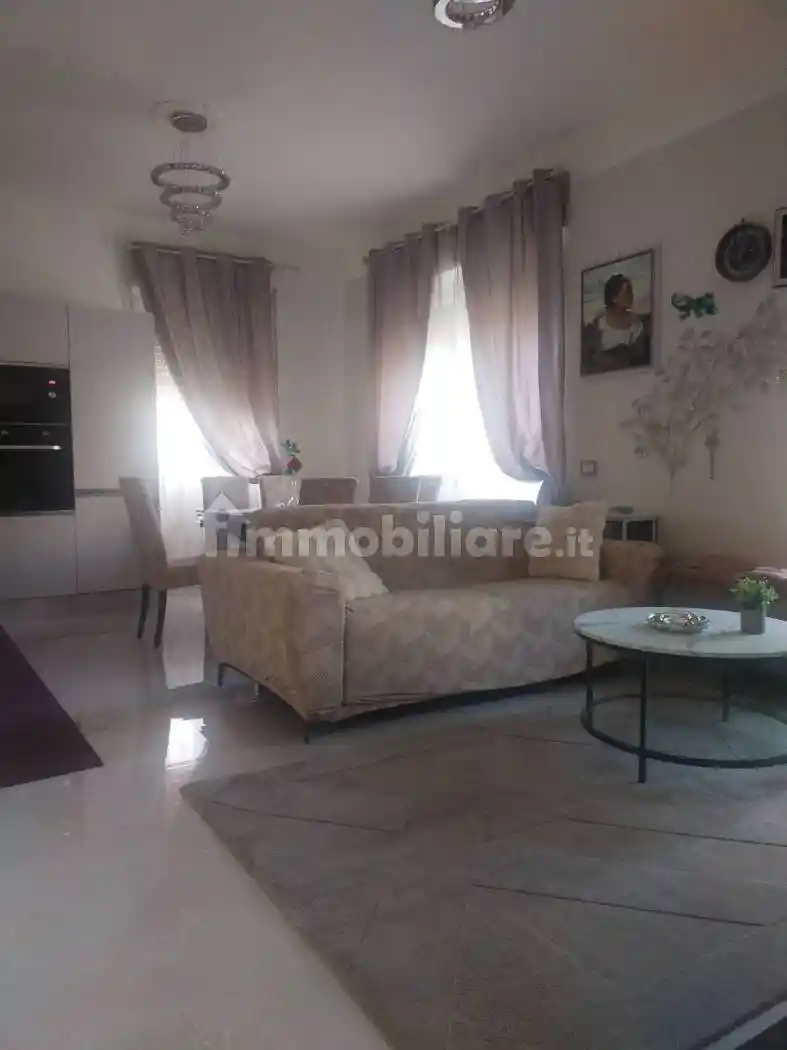 Appartamento in affitto a Pomezia