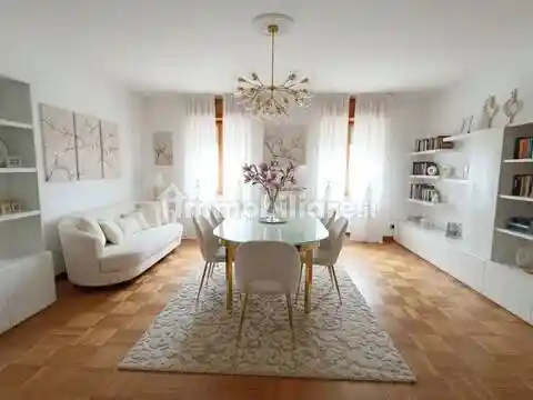 Villa in vendita a Rocca Imperiale