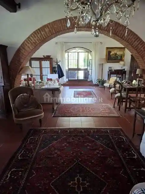 Rustico - Casale in vendita a Livorno