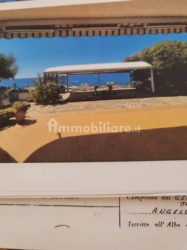 Villa in vendita a Reggio Calabria