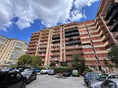 Appartamento in vendita a Palermo