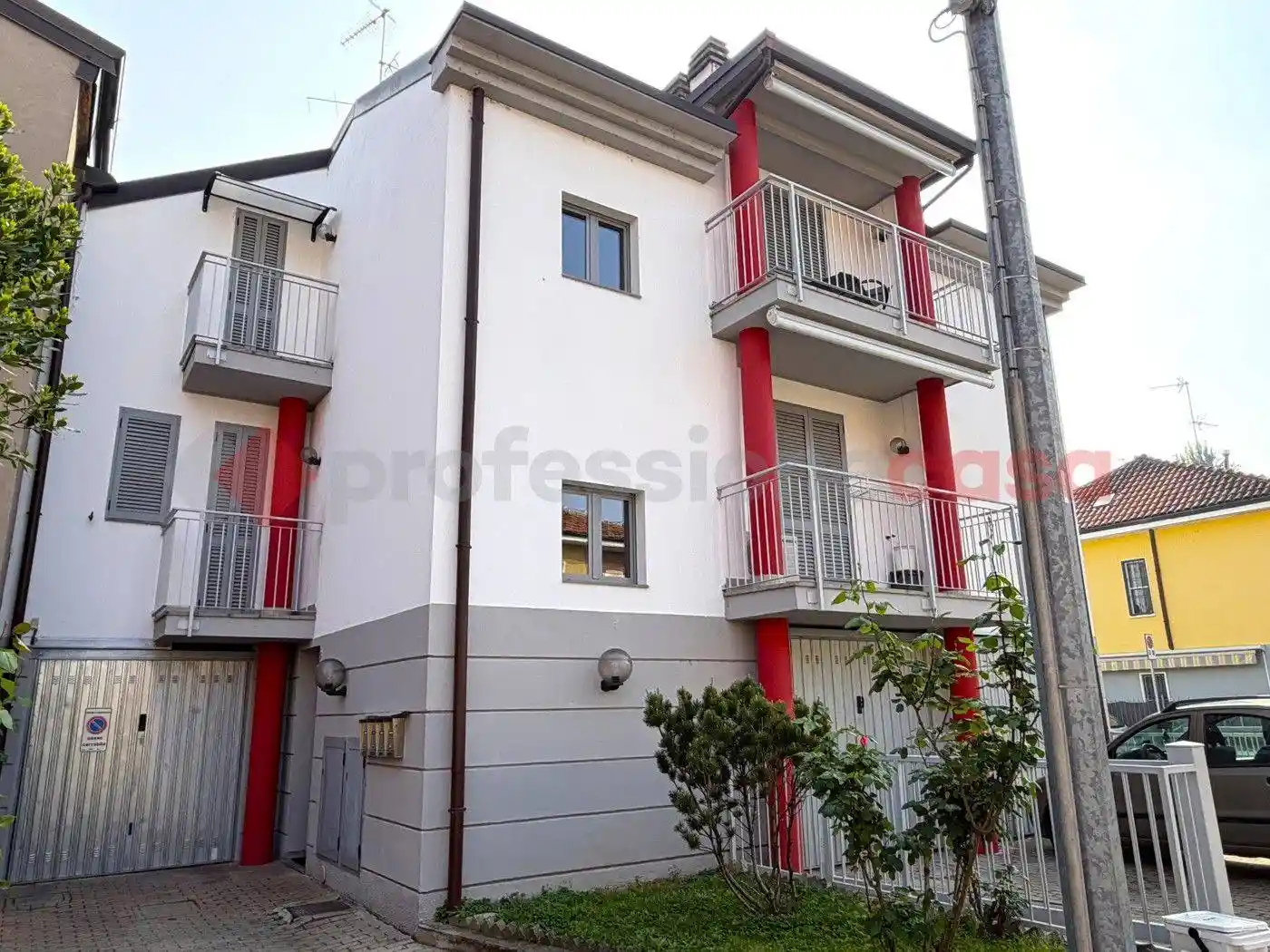 Appartamento in vendita a Lacchiarella