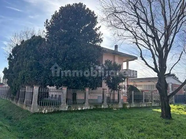 Appartamento in vendita a Castiglione d'Adda