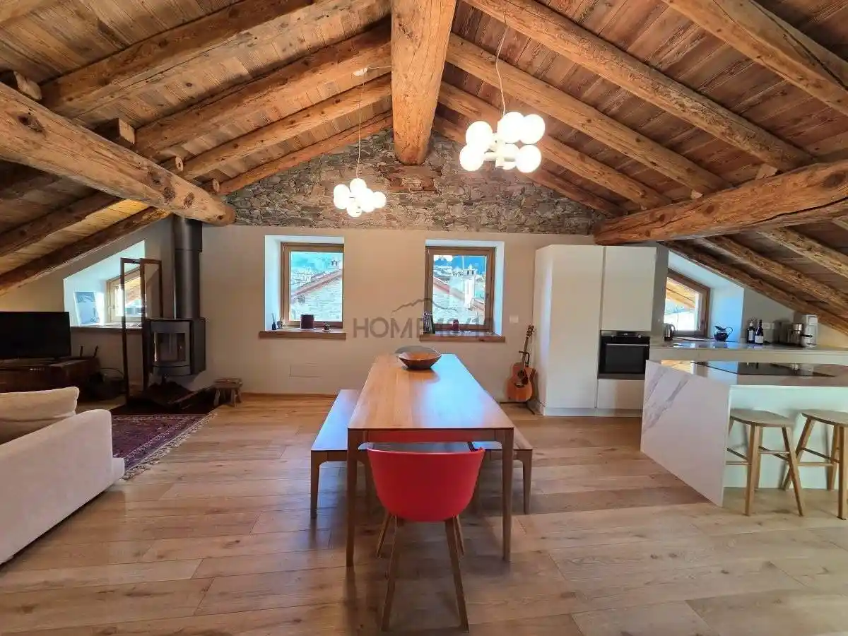 Appartamento in affitto a Courmayeur