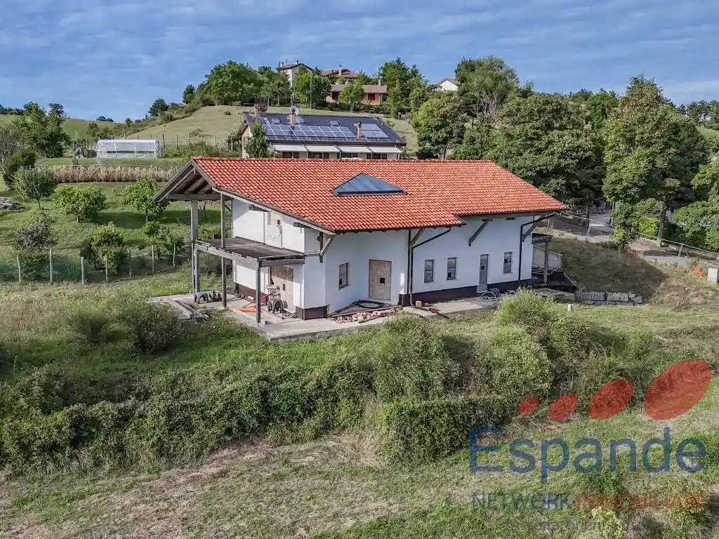 Villa in vendita a Santa Sofia