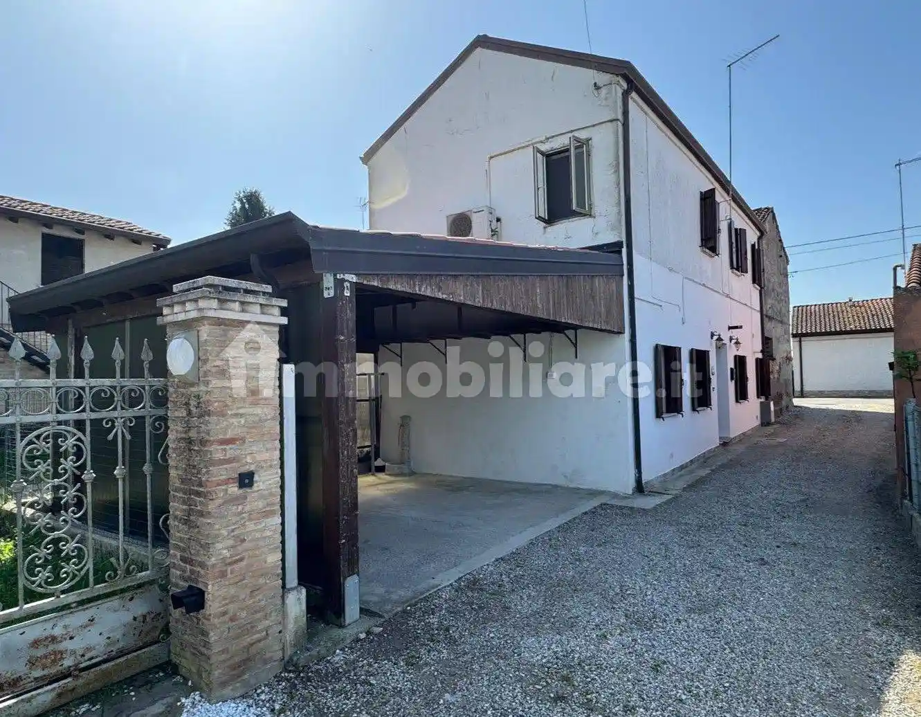 Villa in vendita a Cavarzere