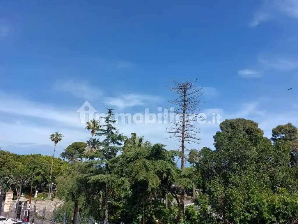 Appartamento in affitto a Acireale