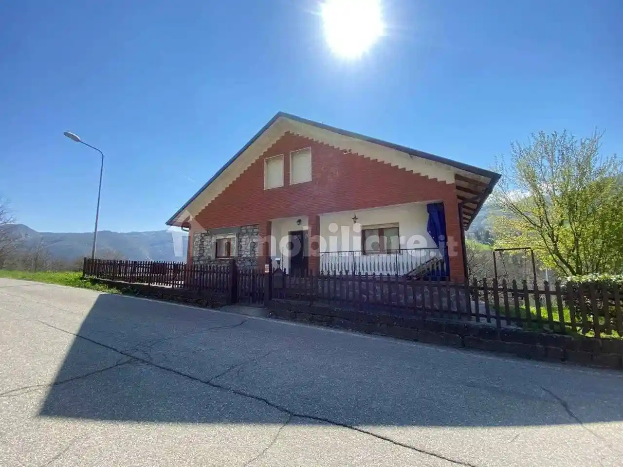 Villa in vendita a Ventasso