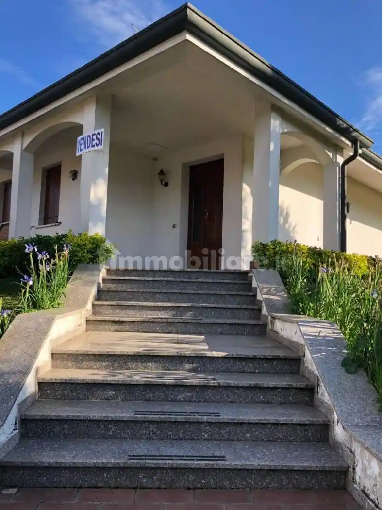Villa in vendita a Fratta Polesine