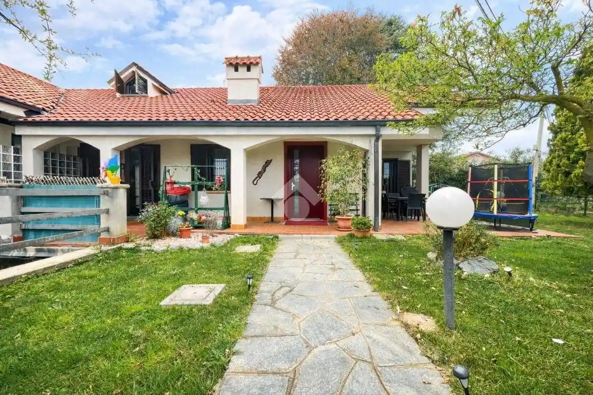 Villa in vendita a Rivalta di Torino