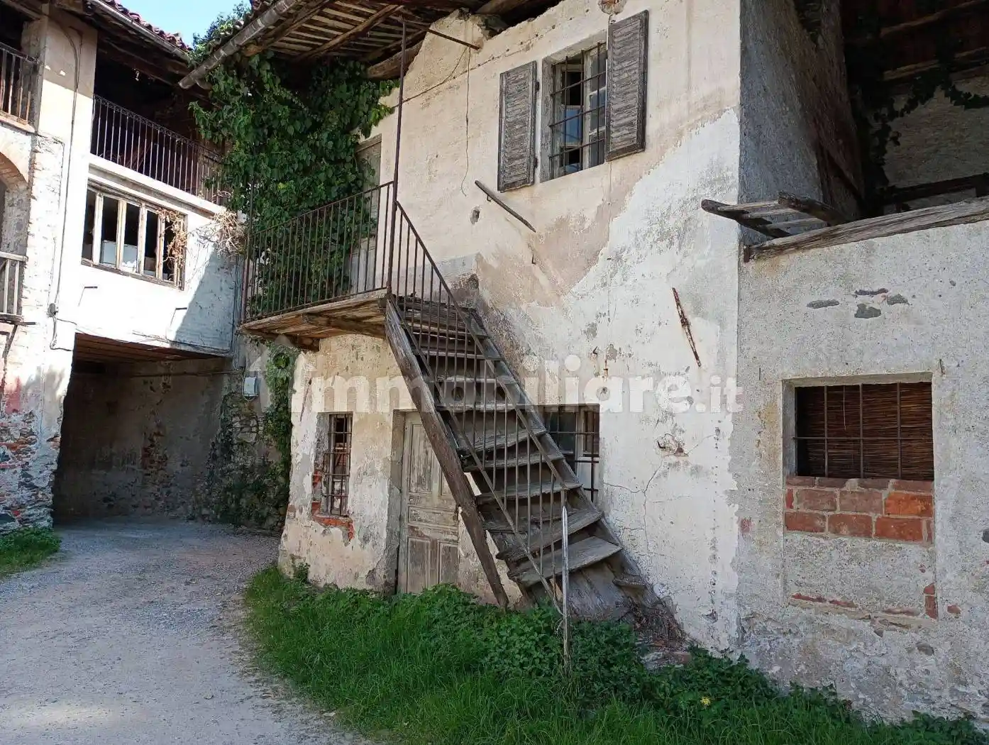 Casa indipendente in vendita a Montalto Dora