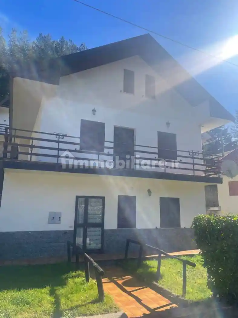 Villa in vendita a Casali del Manco