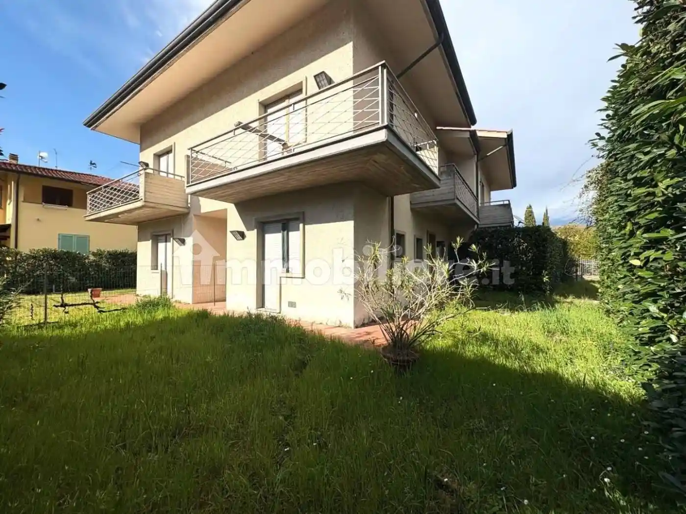 Villetta a schiera in vendita a Massa