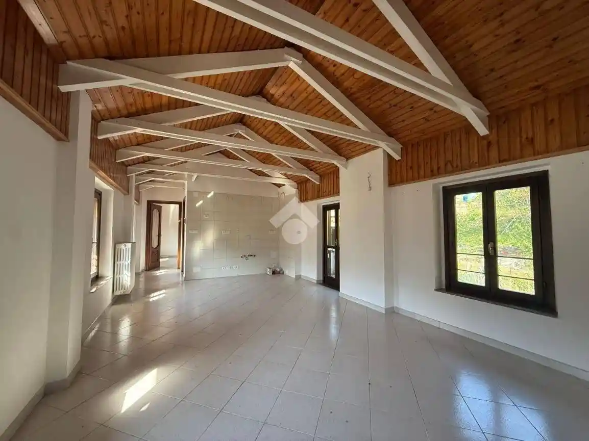 Appartamento in vendita a Lanzo Torinese