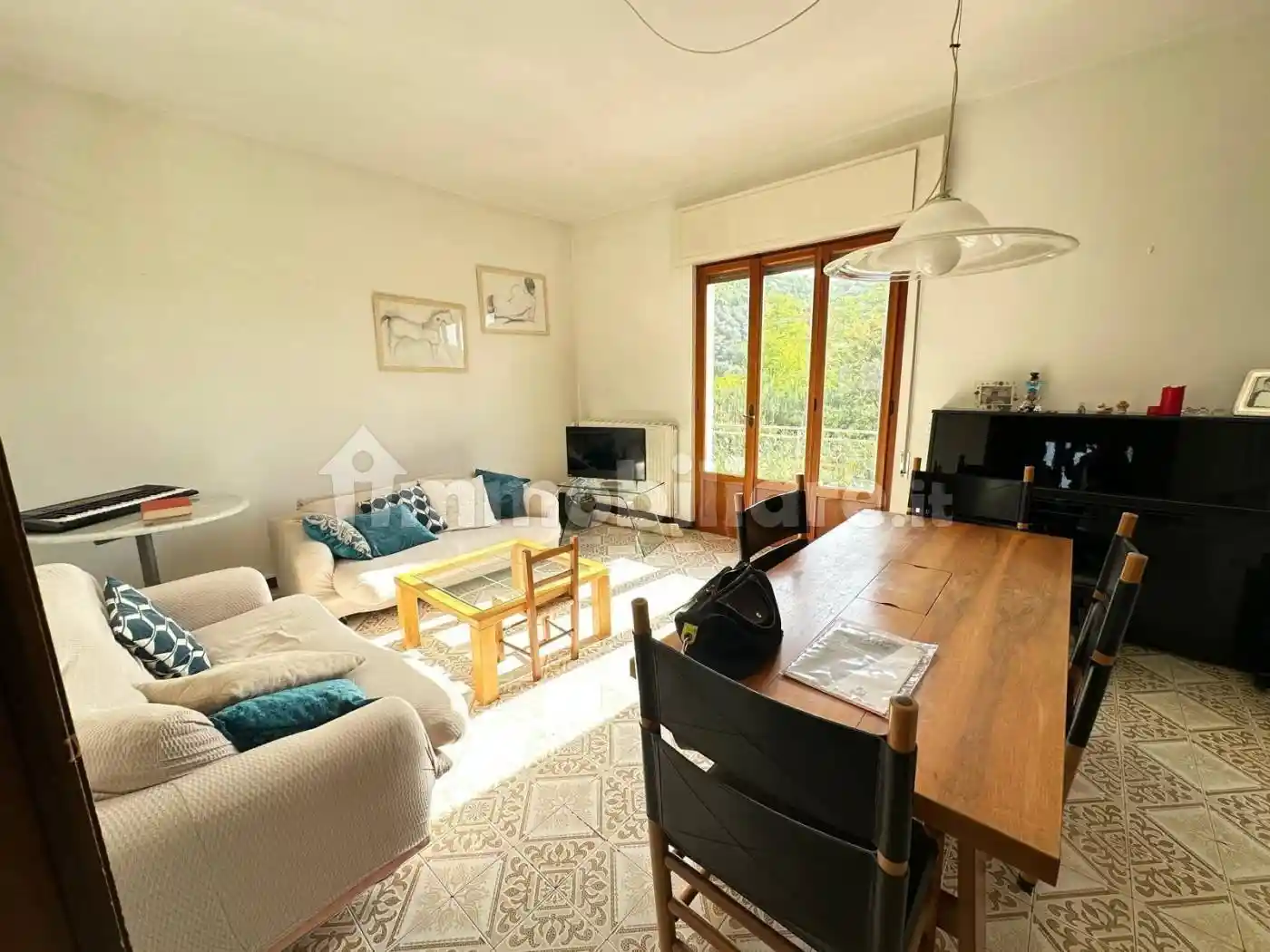 Villa in vendita a Luni