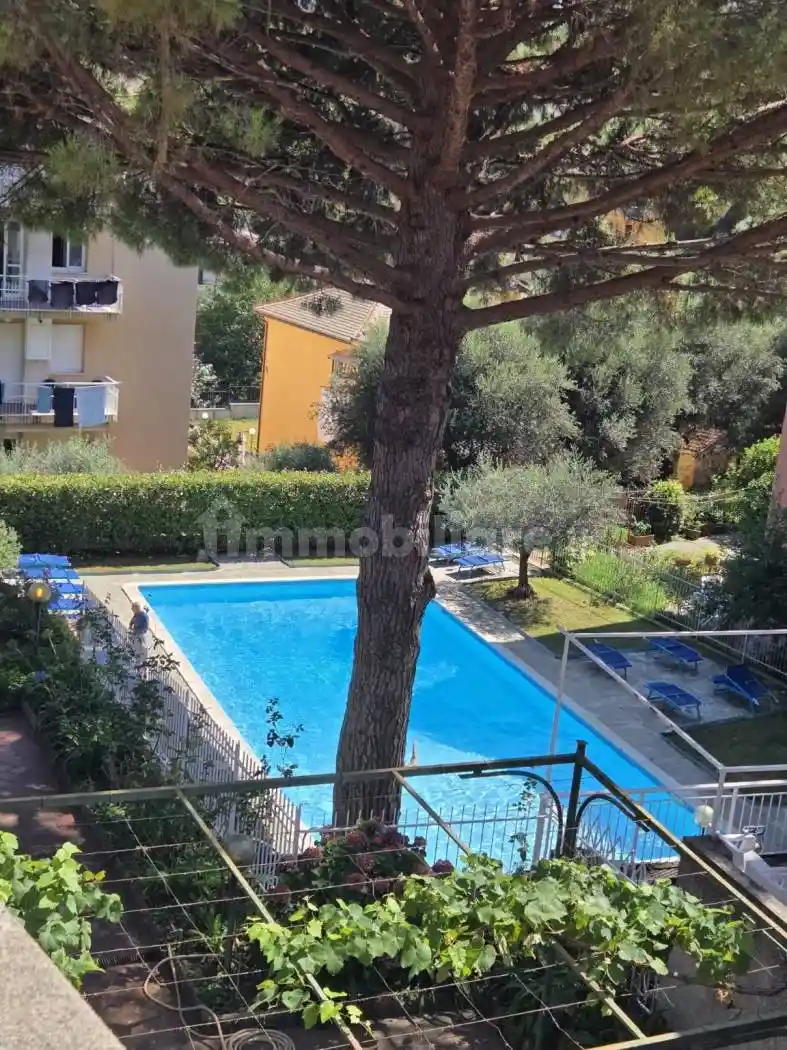 Appartamento in vendita a Arenzano