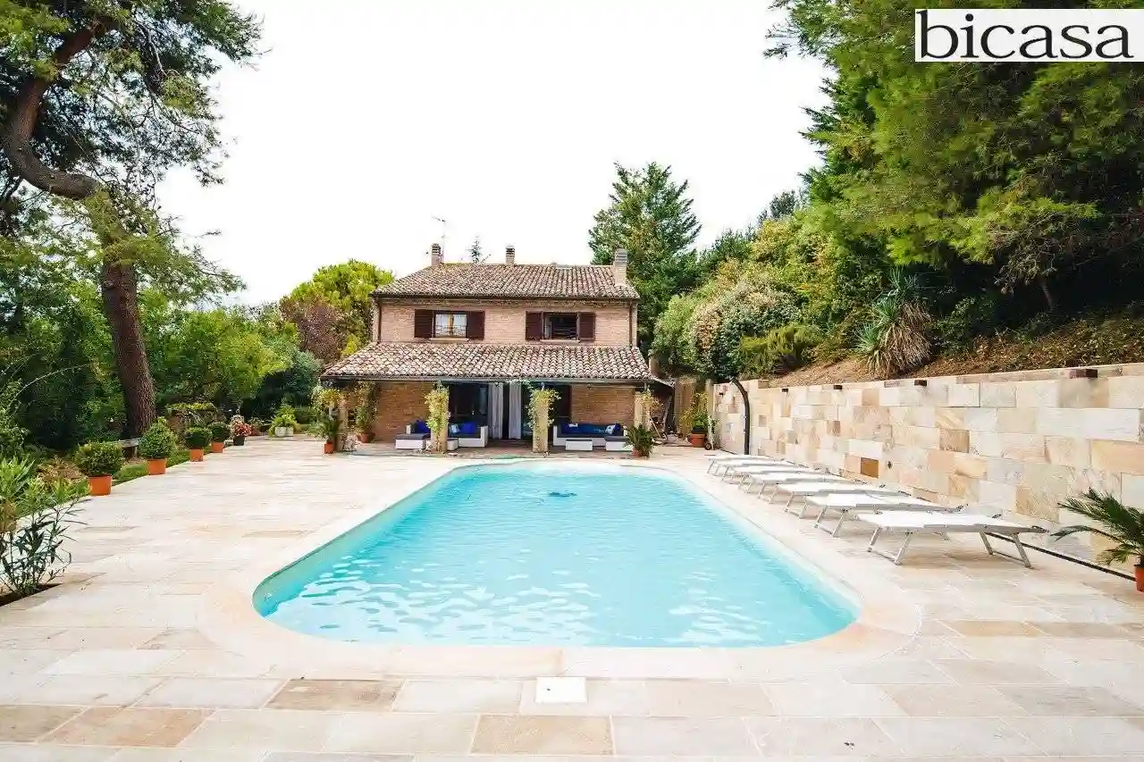 Villa - foto 3