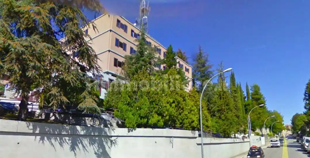 Palazzo - Edificio in vendita a Macerata