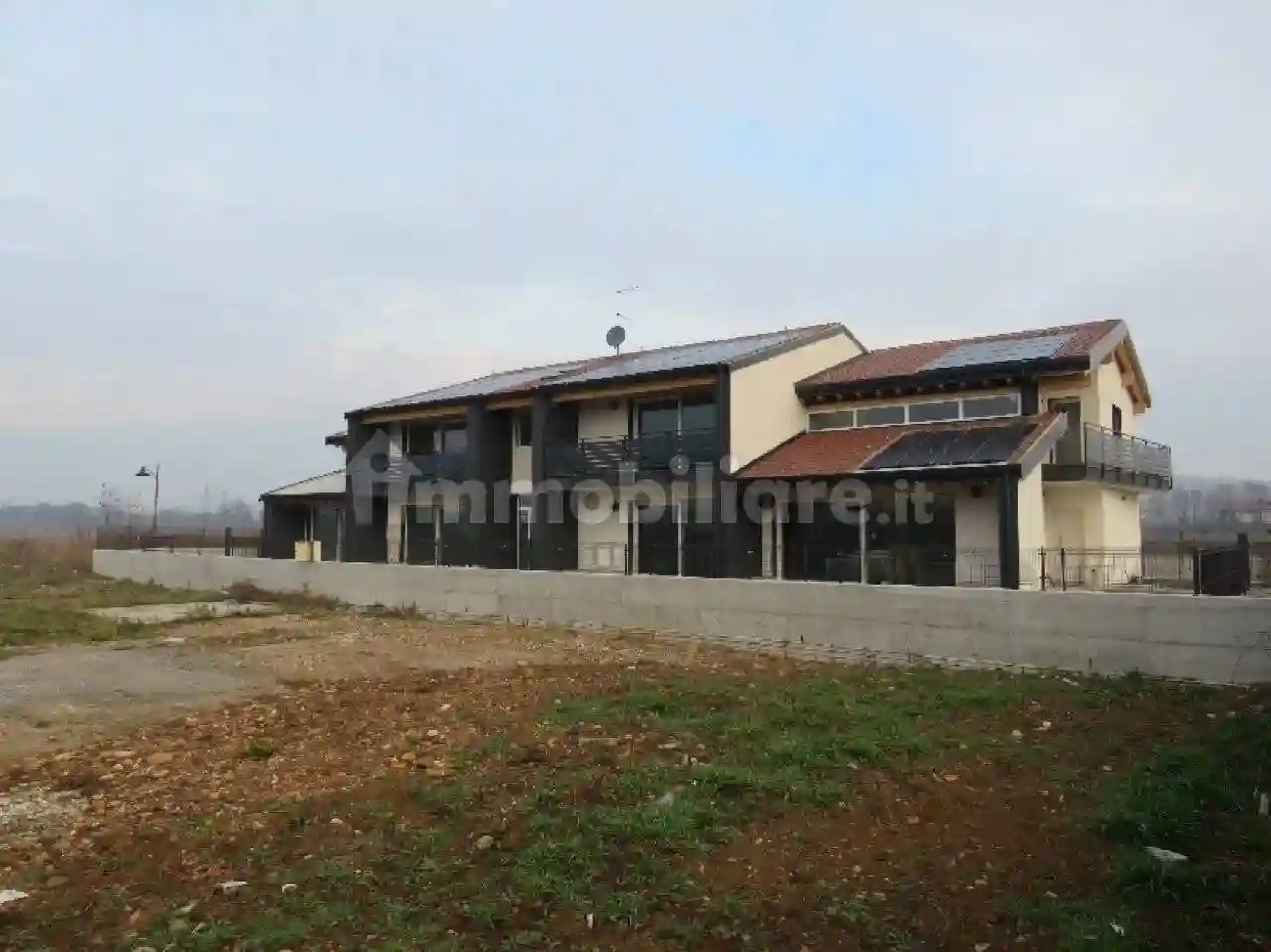 Villa - foto 2