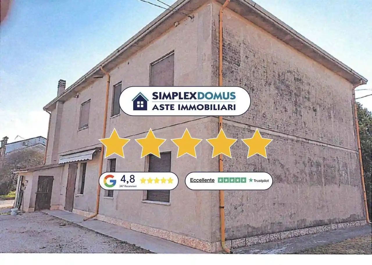 Villa in vendita a Riva del Po