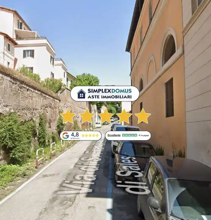 Appartamento in vendita a Roma