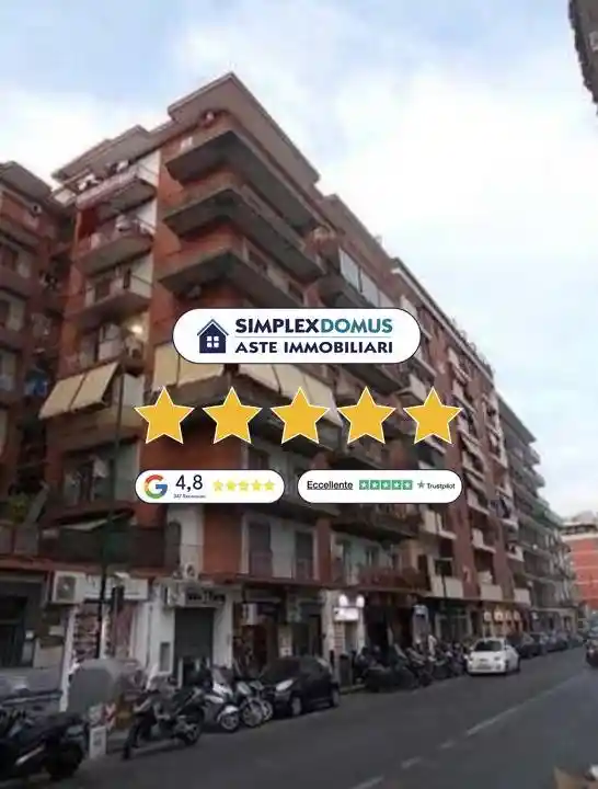 Appartamento in vendita a Napoli