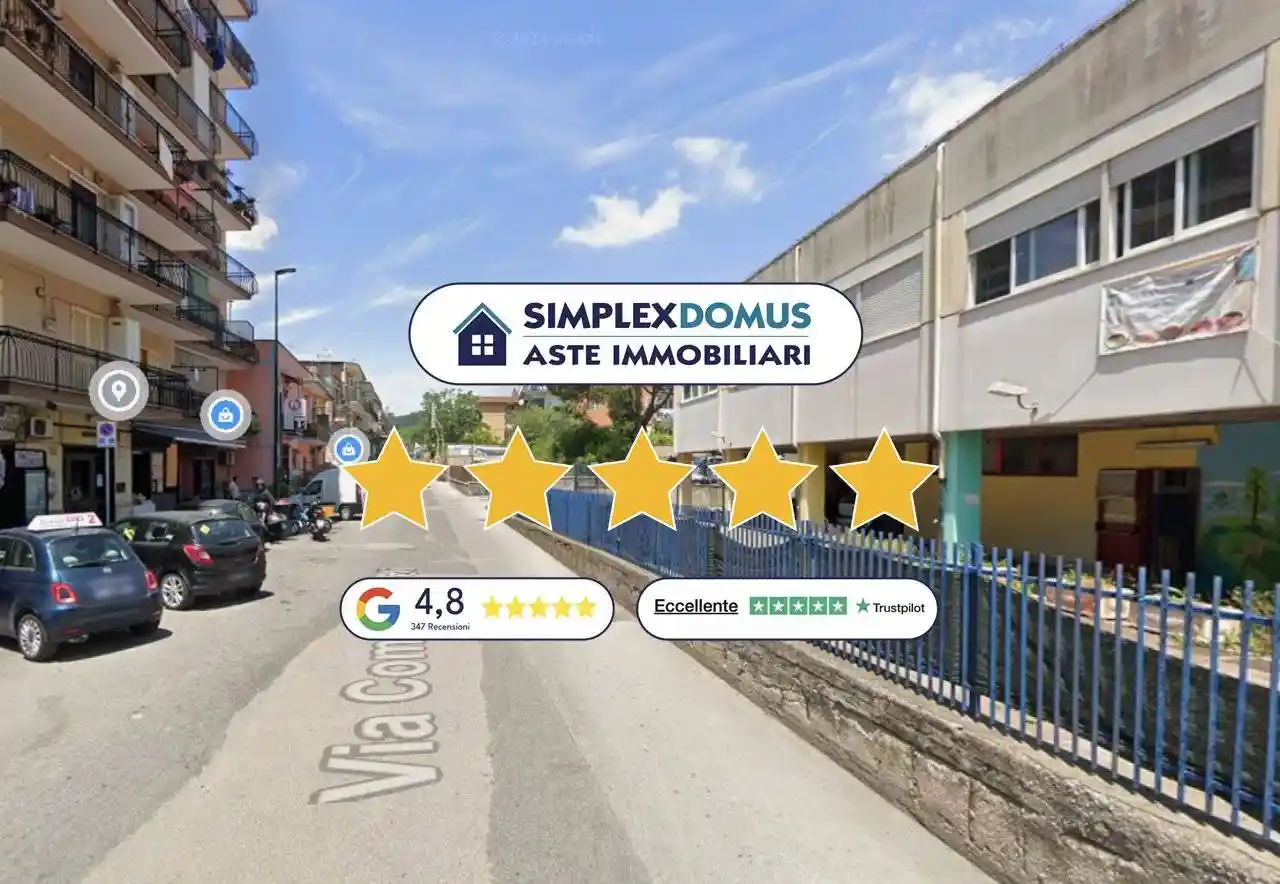 Appartamento in vendita a Napoli