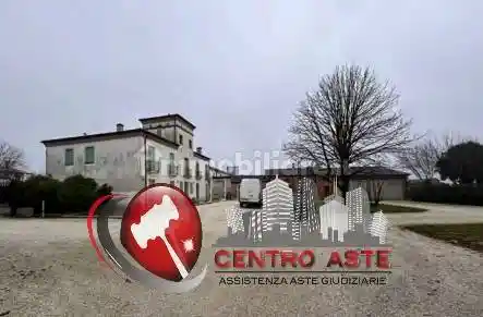 Rustico - Casale in vendita a Pressana