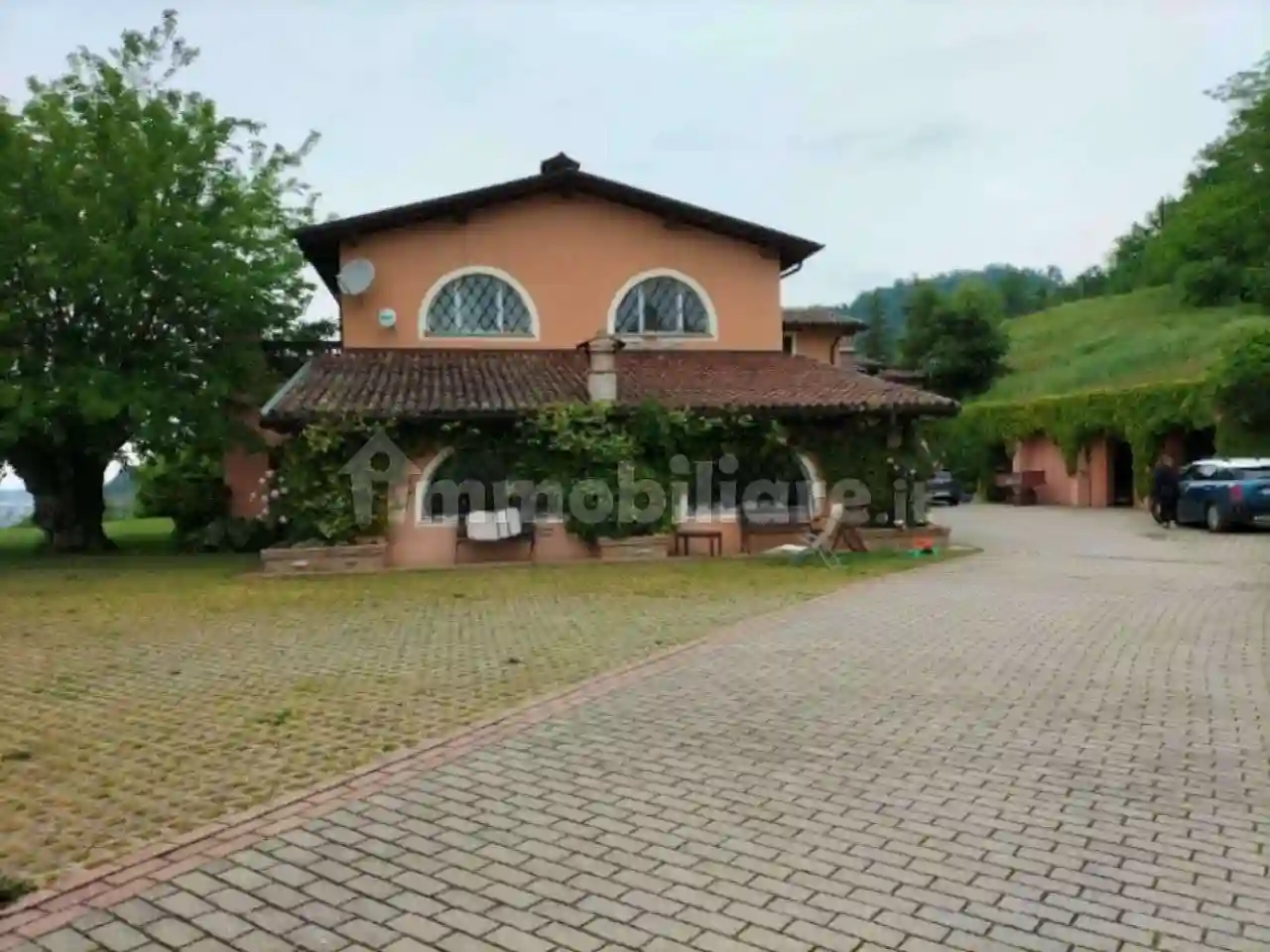 Villa - foto 2