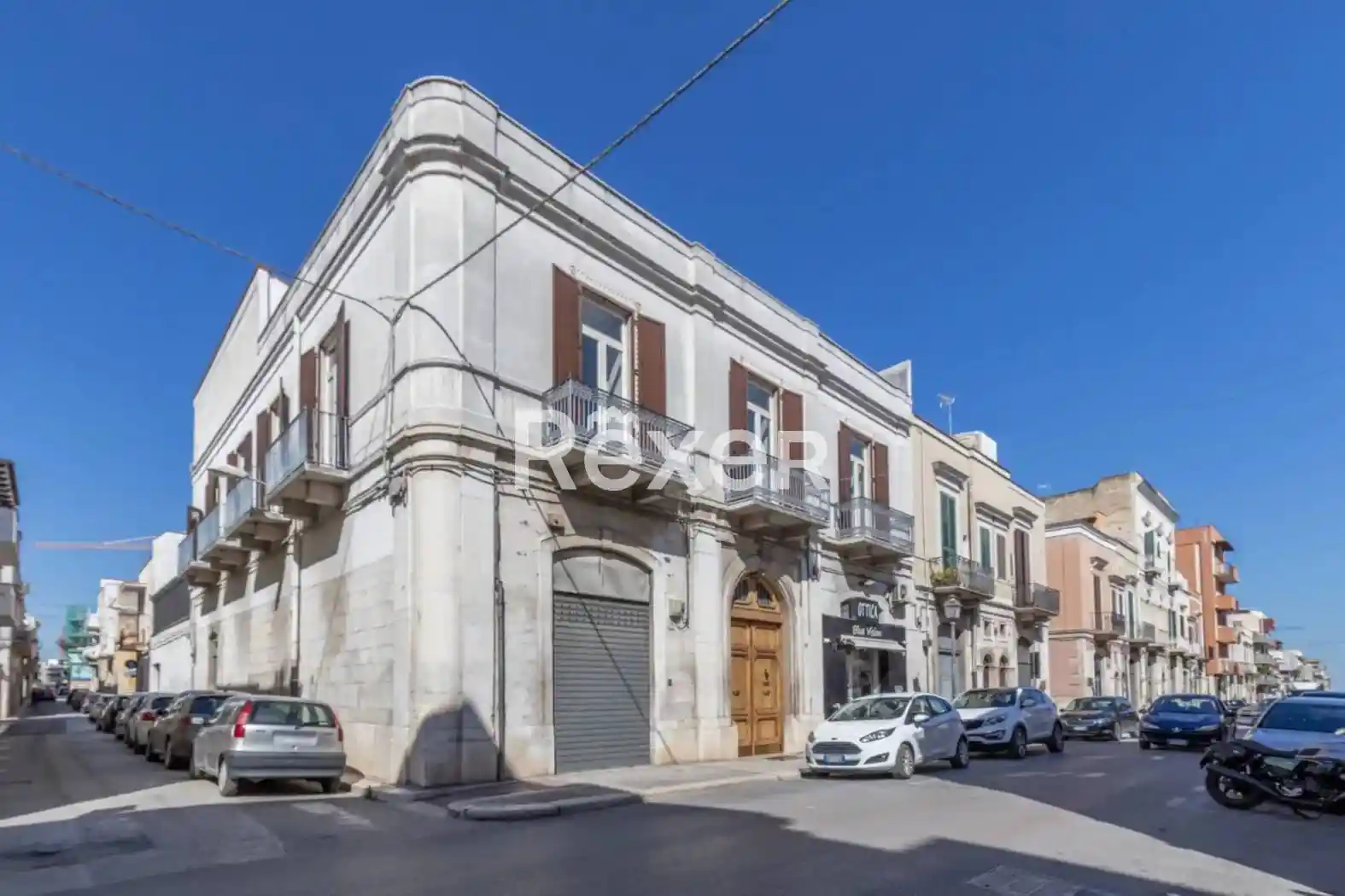 Palazzo - Edificio in vendita a Andria