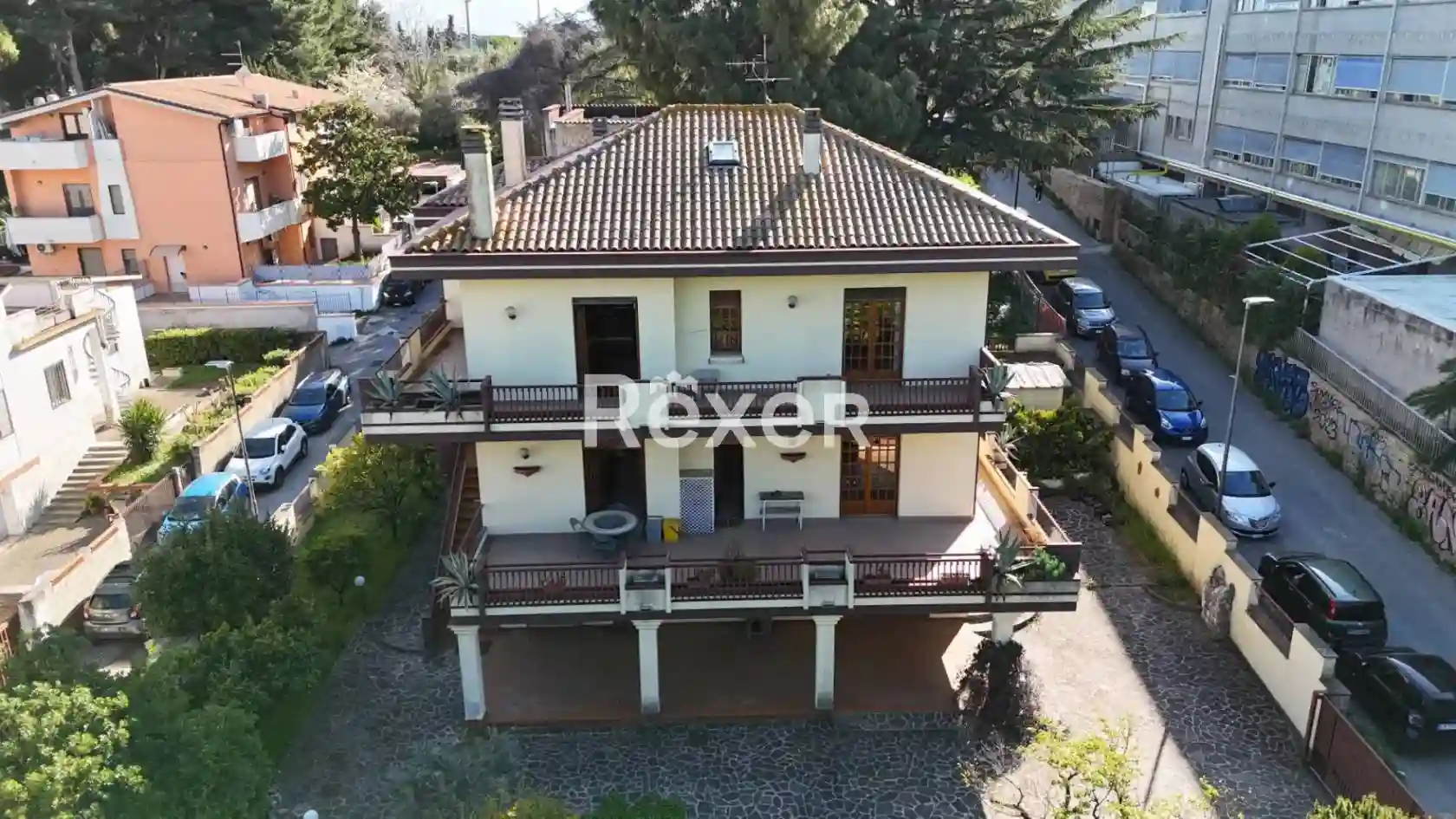 Villa - foto 2