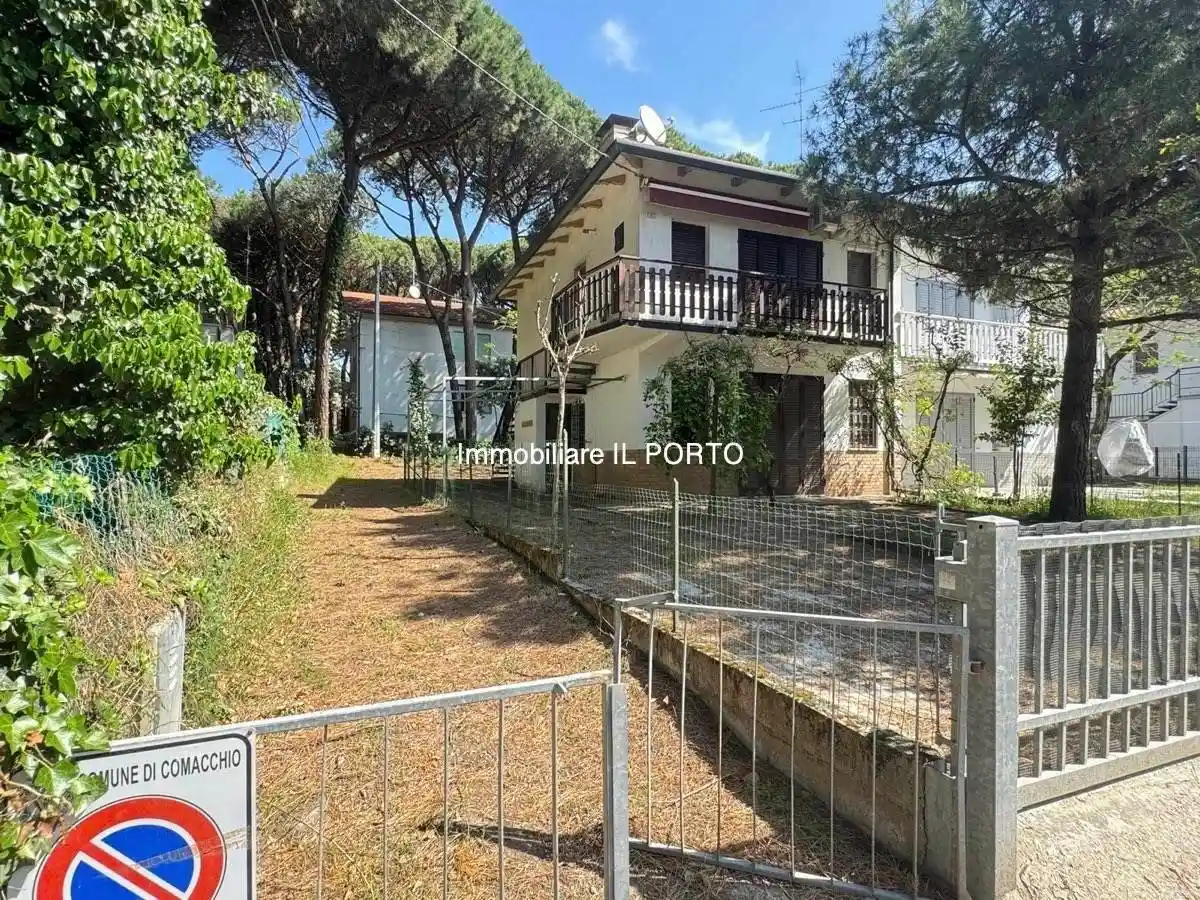 Villa in vendita a Comacchio