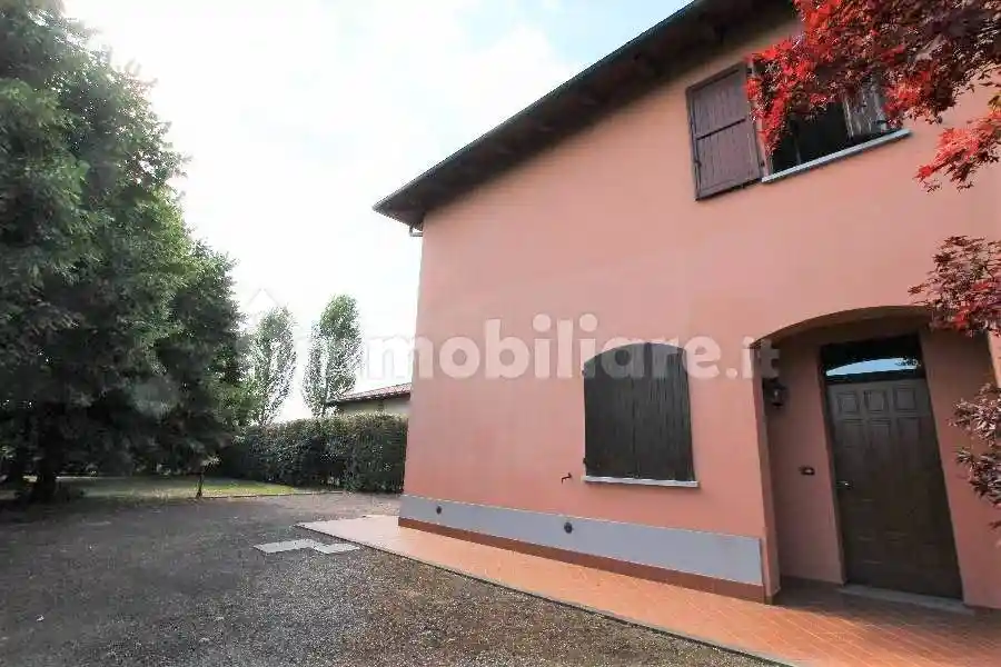 Casa indipendente in vendita a Sala Bolognese