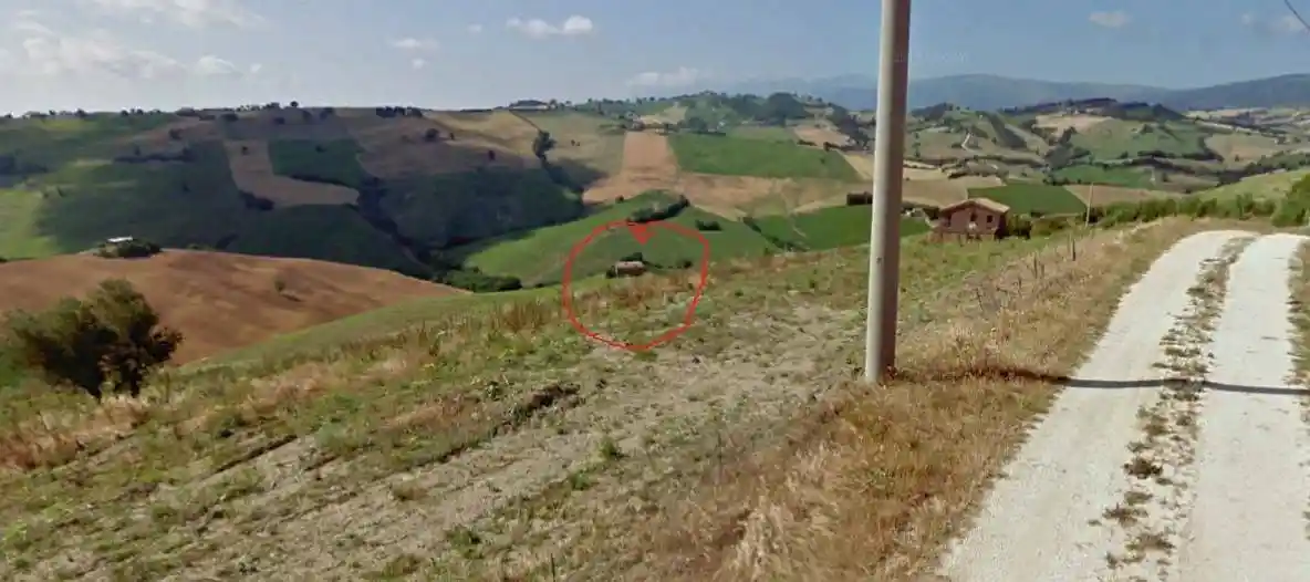 Rustico - Casale in vendita a San Severino Marche