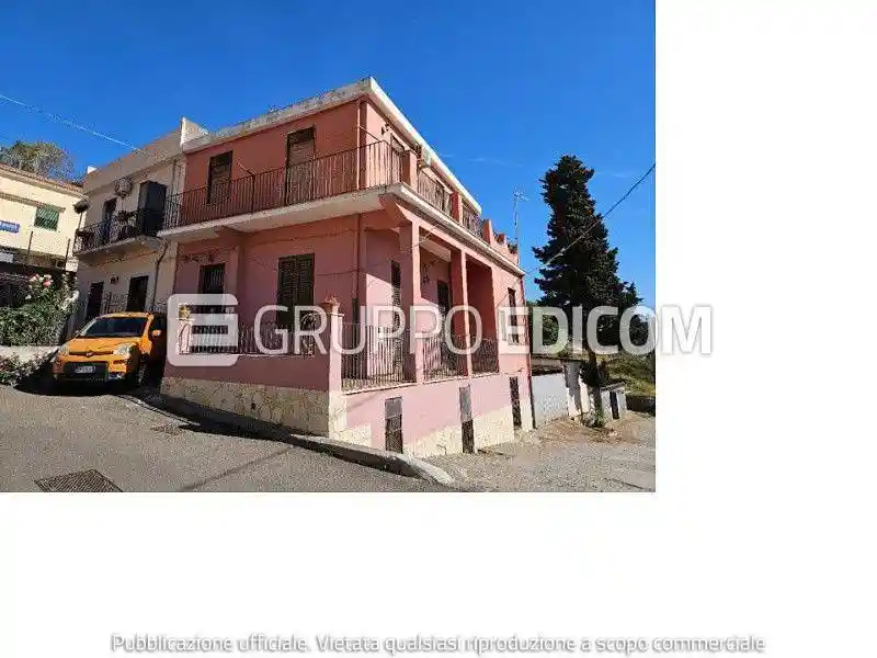 Appartamento in vendita a Roccalumera