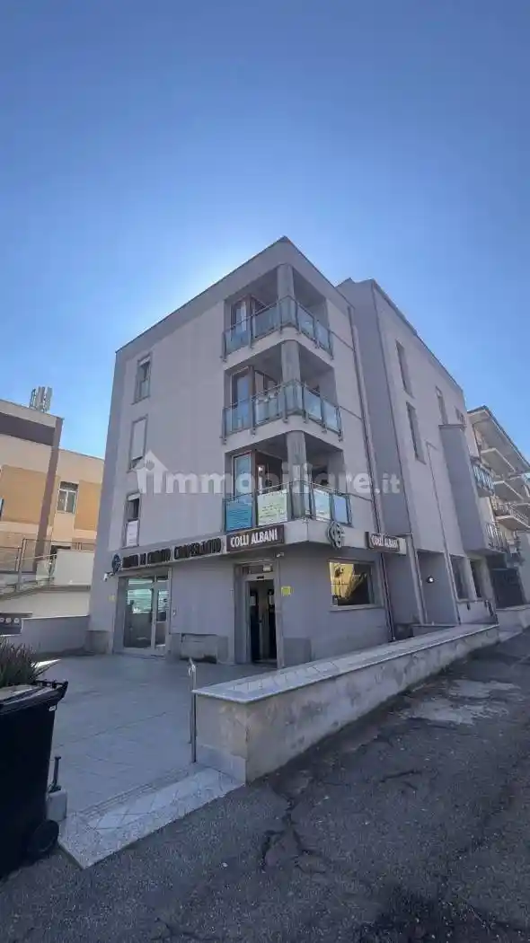 Appartamento in vendita a Grottaferrata