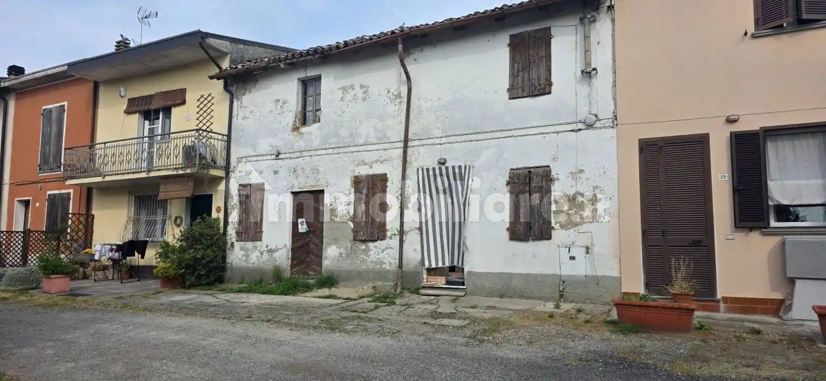 Casa indipendente in vendita a Caselle Landi