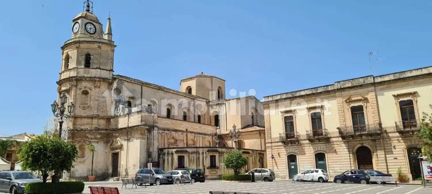 Villa in vendita a Floridia