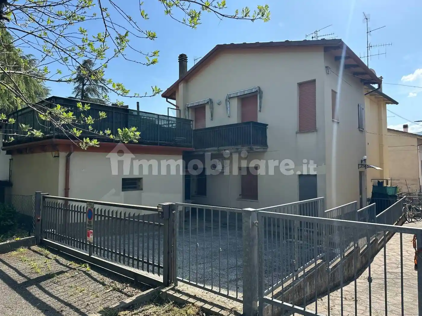 Casa indipendente in vendita a Borgo Tossignano