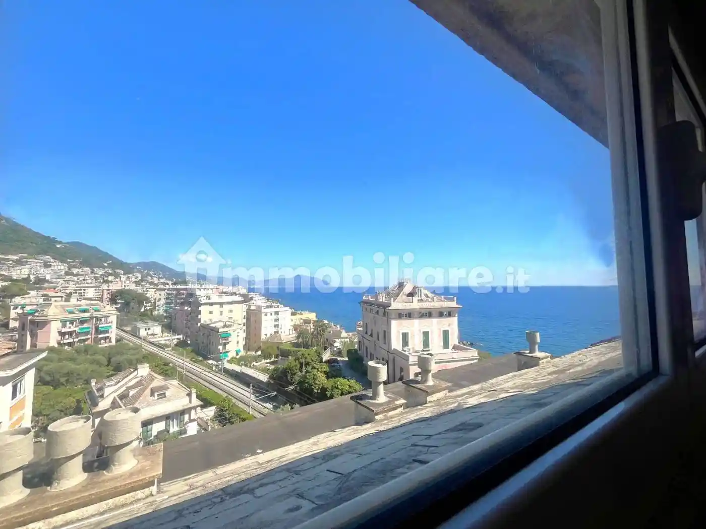 Appartamento in vendita a Genova