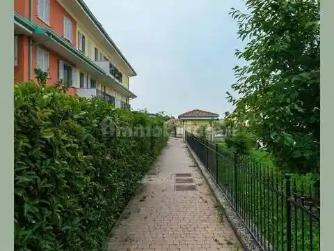 Appartamento in vendita a Peschiera Borromeo