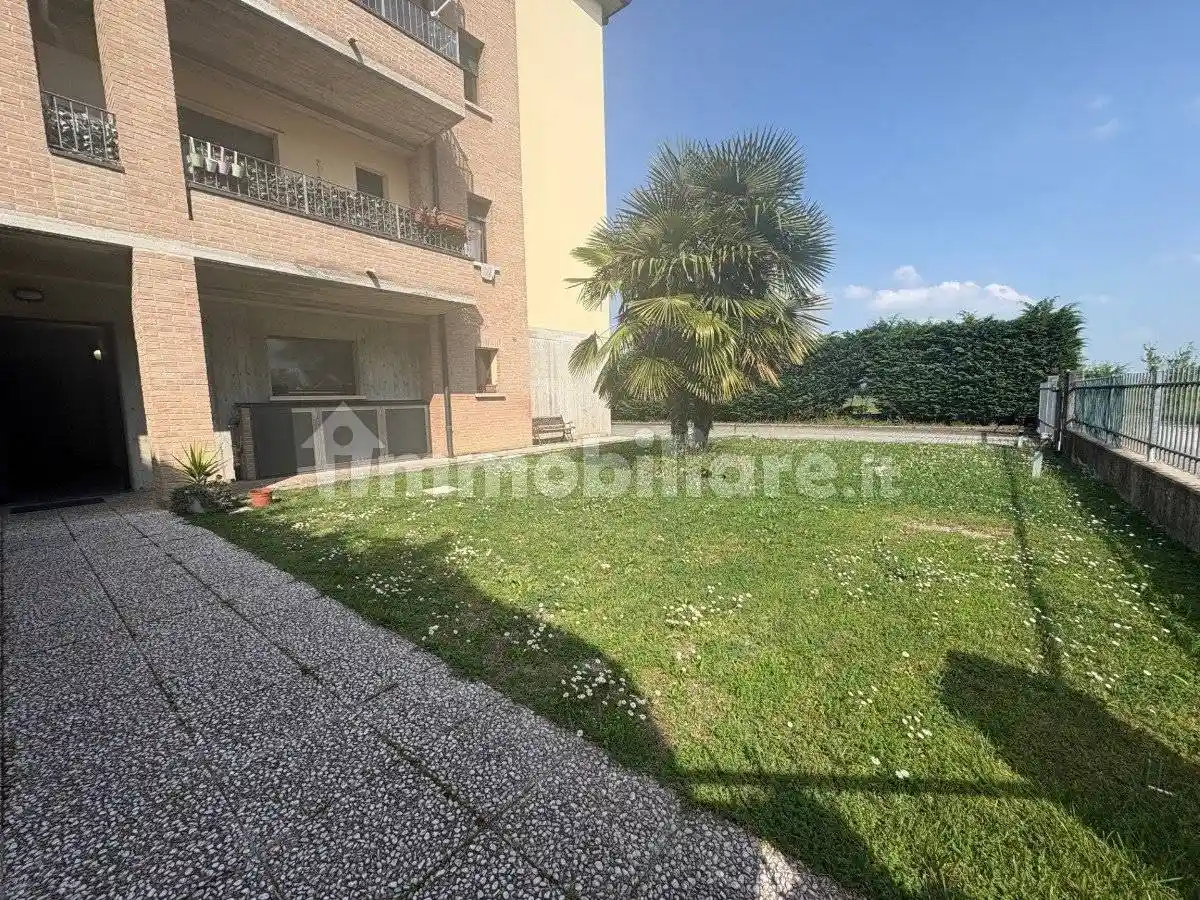 Appartamento in vendita a Cadelbosco di Sopra
